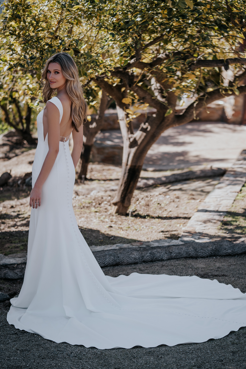 Allure bridal sample sale top