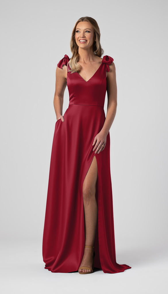 red and blue bridesmaid dresses Navy Bridesmaid Dresses and Red Bouquets