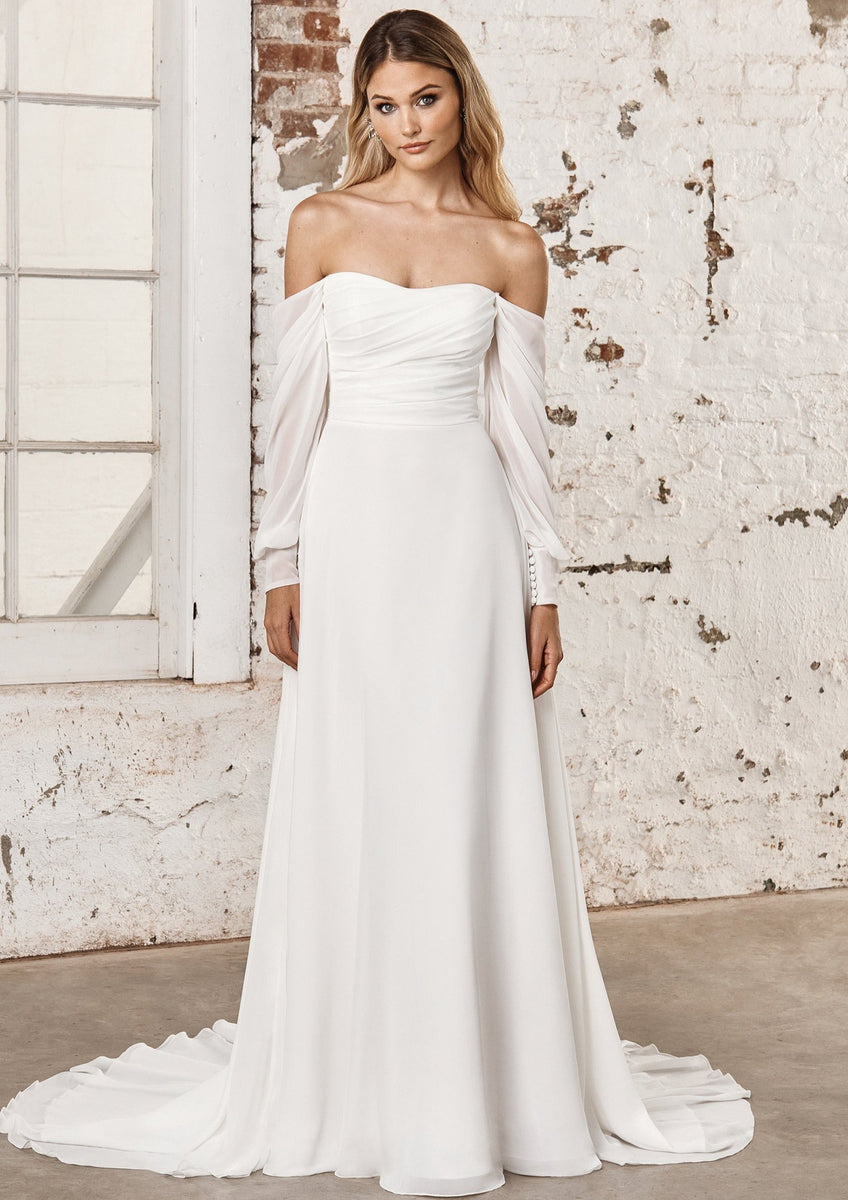 green emerald velvet dress Chic Ivory Short Wedding Dress with Lace Sleeves and Detachable Train Plus Size Size 28W