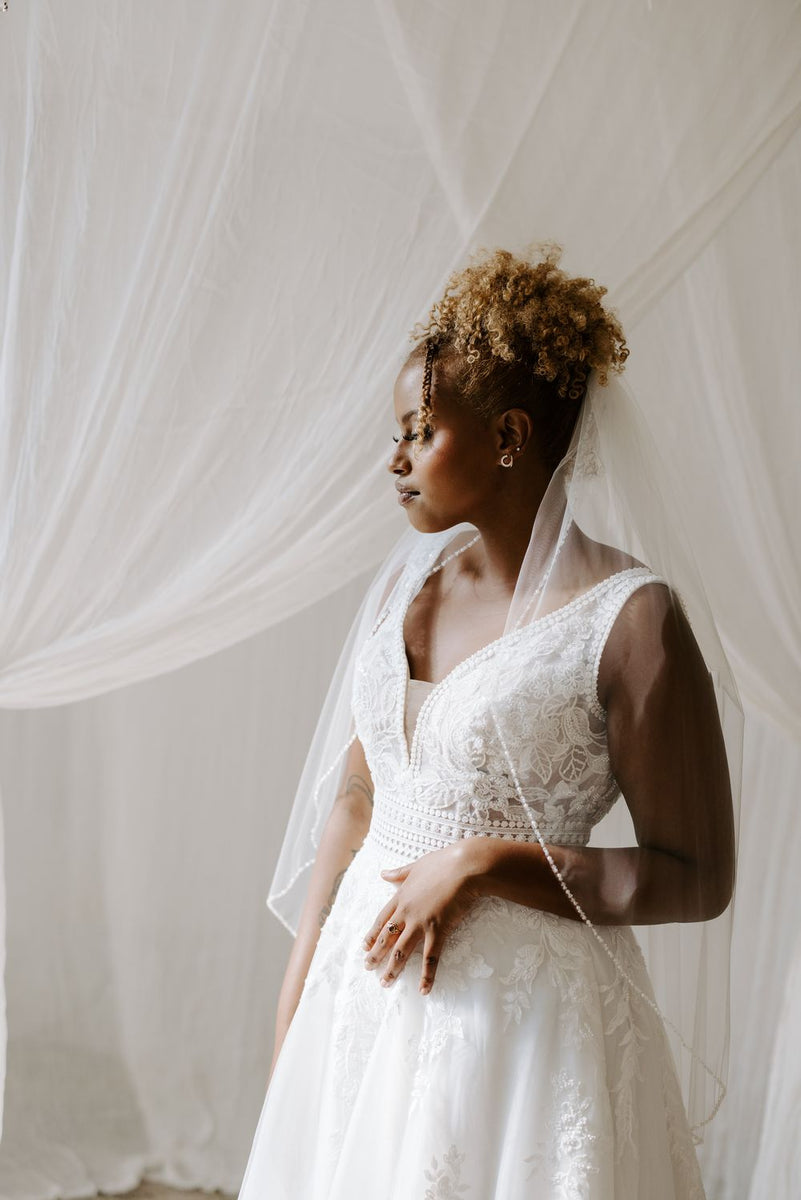 Esther Crystal and Pearl Edge Veil