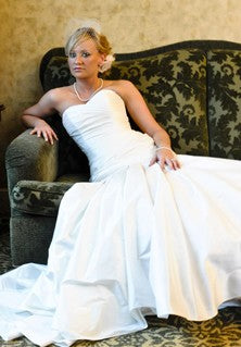 Wedding shoes for pregnant brides hotsell