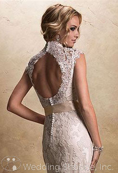 Keyhole Back Wedding Dresses May Be the Key to Your Heart
