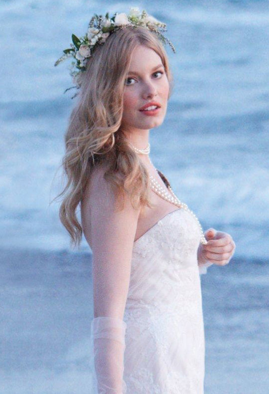 10 Tips for Beach Wedding Dresses & Accessories Wedding Shoppe 10 Tips for Beach Wedding Dresses & Accessories Wedding Shoppe