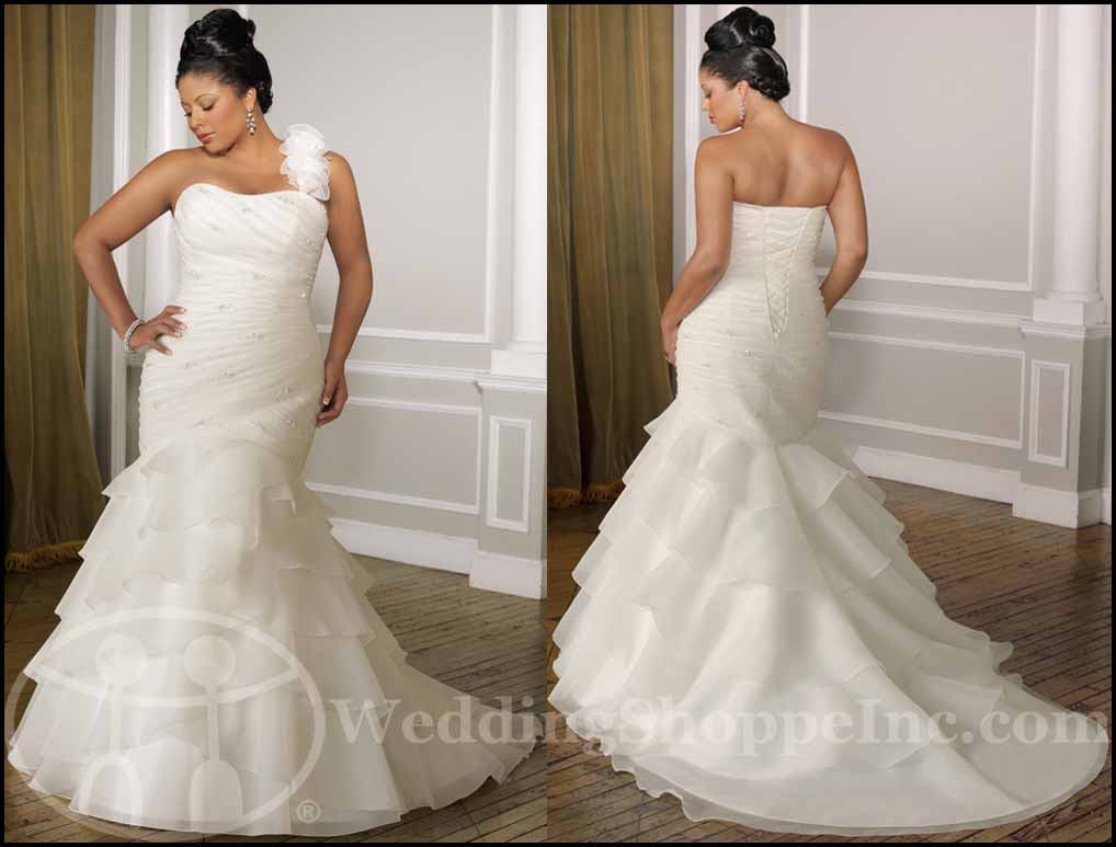 Fit and Flare Wedding Dresses: Flaunt Your Fabulous Fashion Sense with Flair