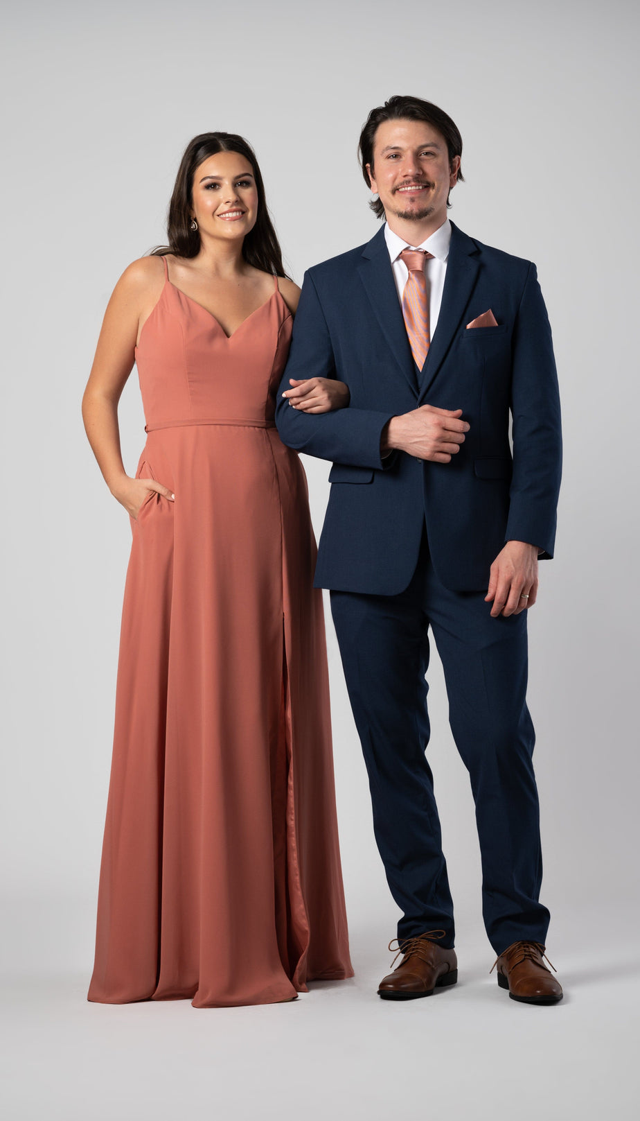 Trim Fit 3 Piece Suit Navy – Wedding Shoppe