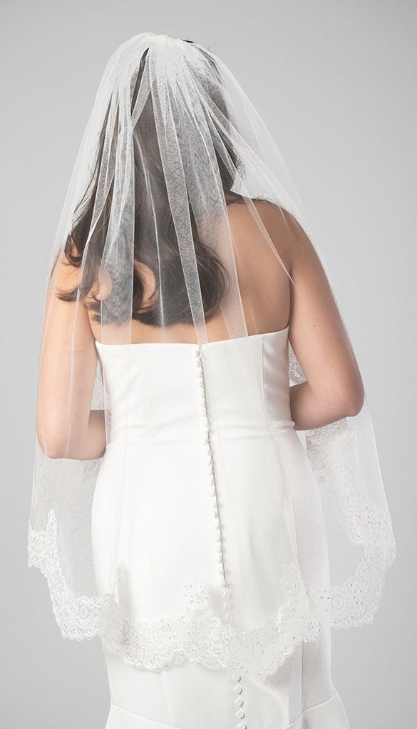 Crochet Lace Veil | The Wedding Shoppe