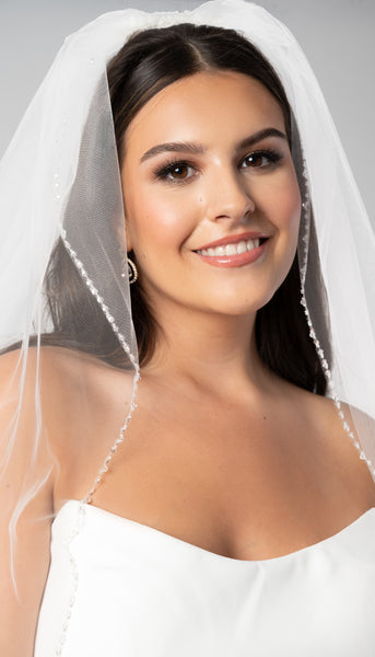 Crystal Edge Veil | The Wedding Shoppe display picture 2
