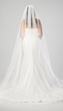 Simone Scattered Pearl Veil | The Wedding Shoppe