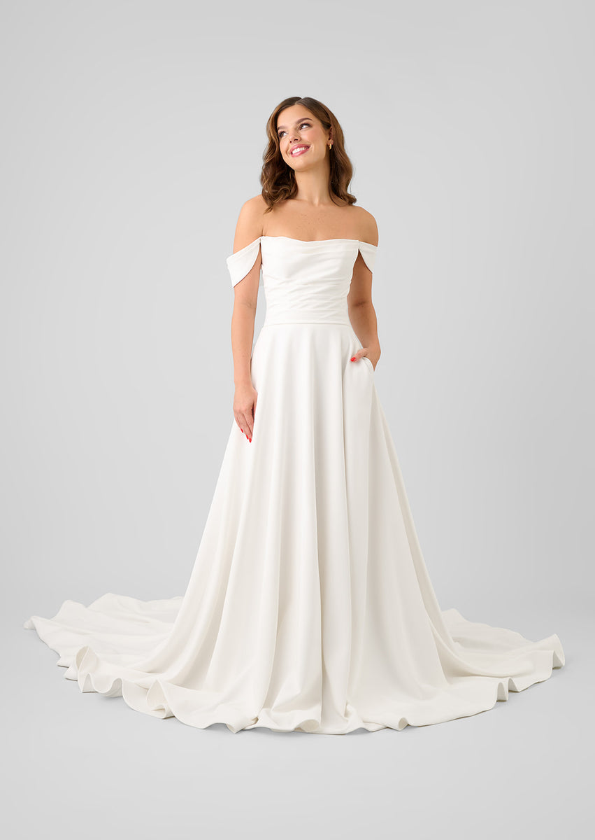 Selby Rae Diamond Birdie Wedding Dress | The Wedding Shoppe