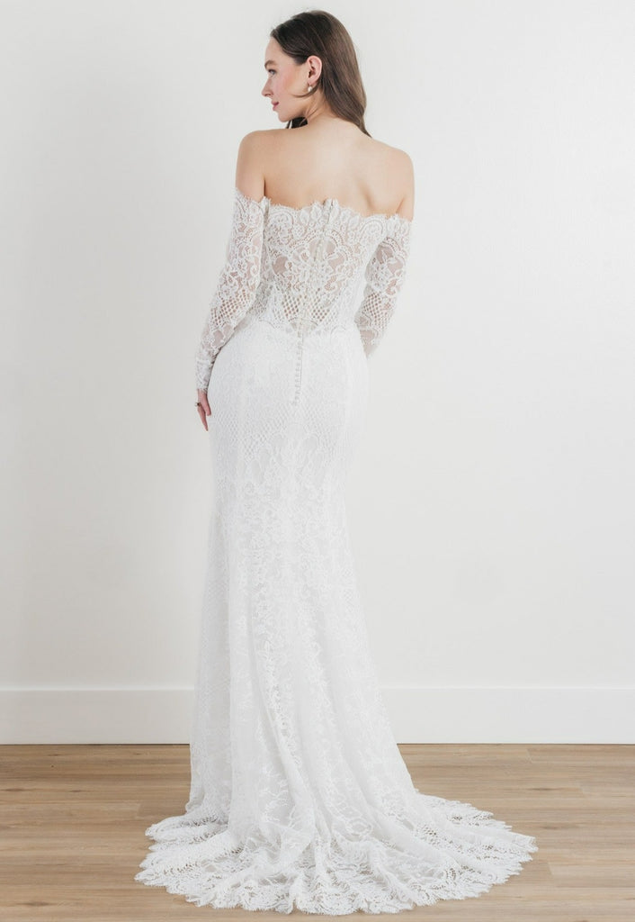 resa dress Locket Wedding Whether you’re headed to Size:3/4T fancy dresses with a frayed hem
