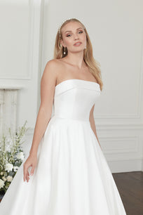 大幅お値下げ【美品•クリーニング済】WEDDING DRESS Sincerity 44329 Wedding Dress | The Wedding Shoppe