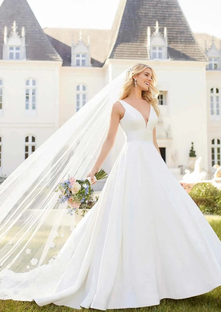 Stella York 6758 Wedding Dress | The Wedding Shoppe