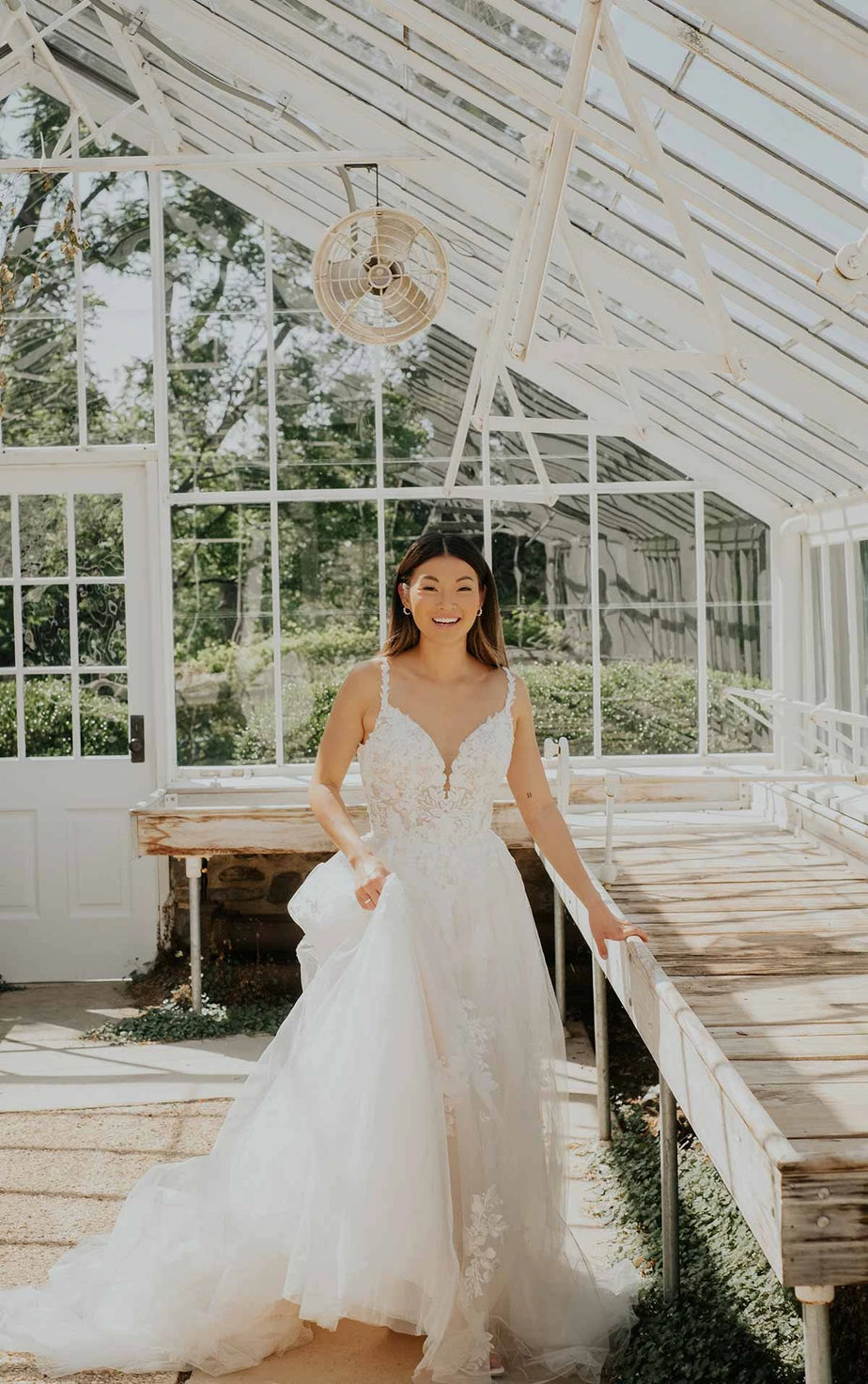 Stella York 7492 Wedding Dress Stella York 7492 Wedding Dress