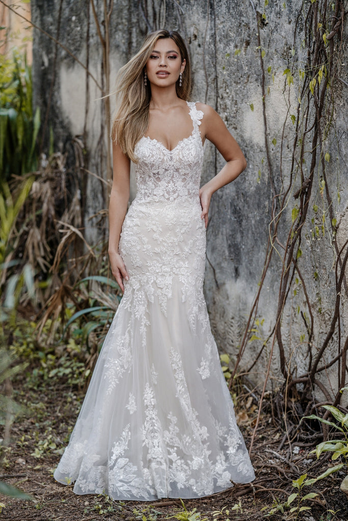 Allure Couture C657 Wedding Dress | The Wedding Shoppe