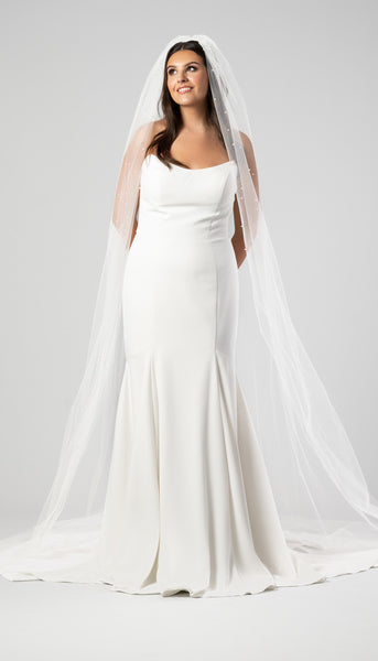 Simone Scattered Pearl Veil | The Wedding Shoppe display picture 3