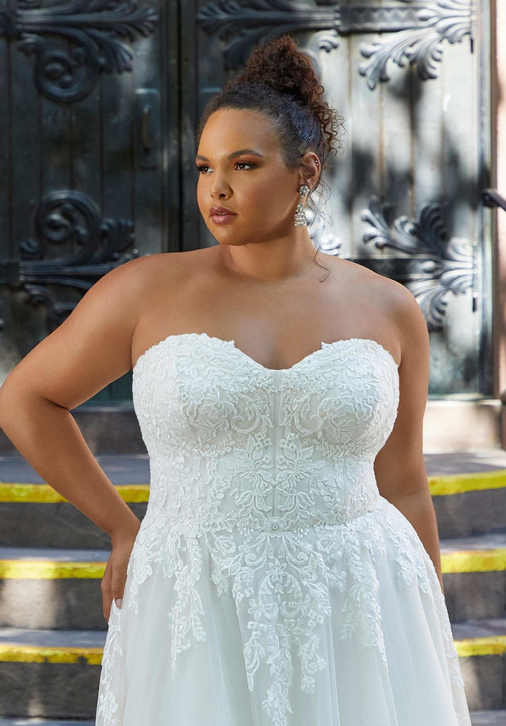Julietta by Mori Lee Hayden Wedding Dress | The Wedding Shoppe