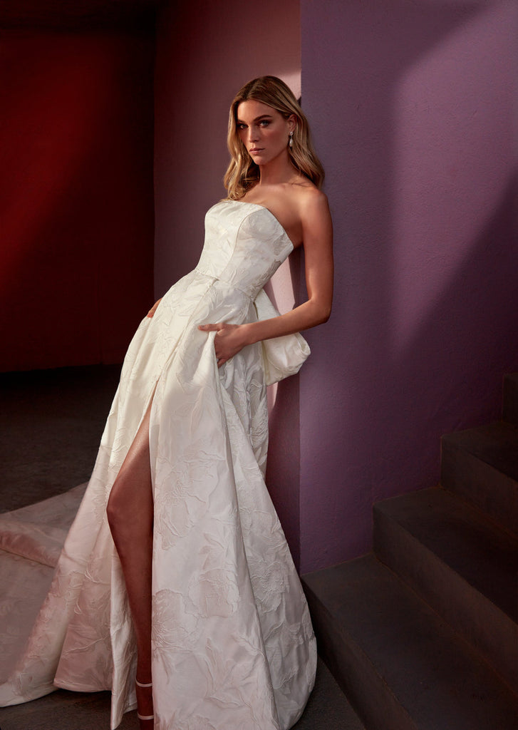 Madison James Gillian Wedding Dress | The Wedding Shoppe