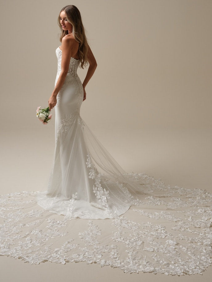 Maggie Sottero Yara Wedding Dress Maggie Sottero Yara Wedding Dress