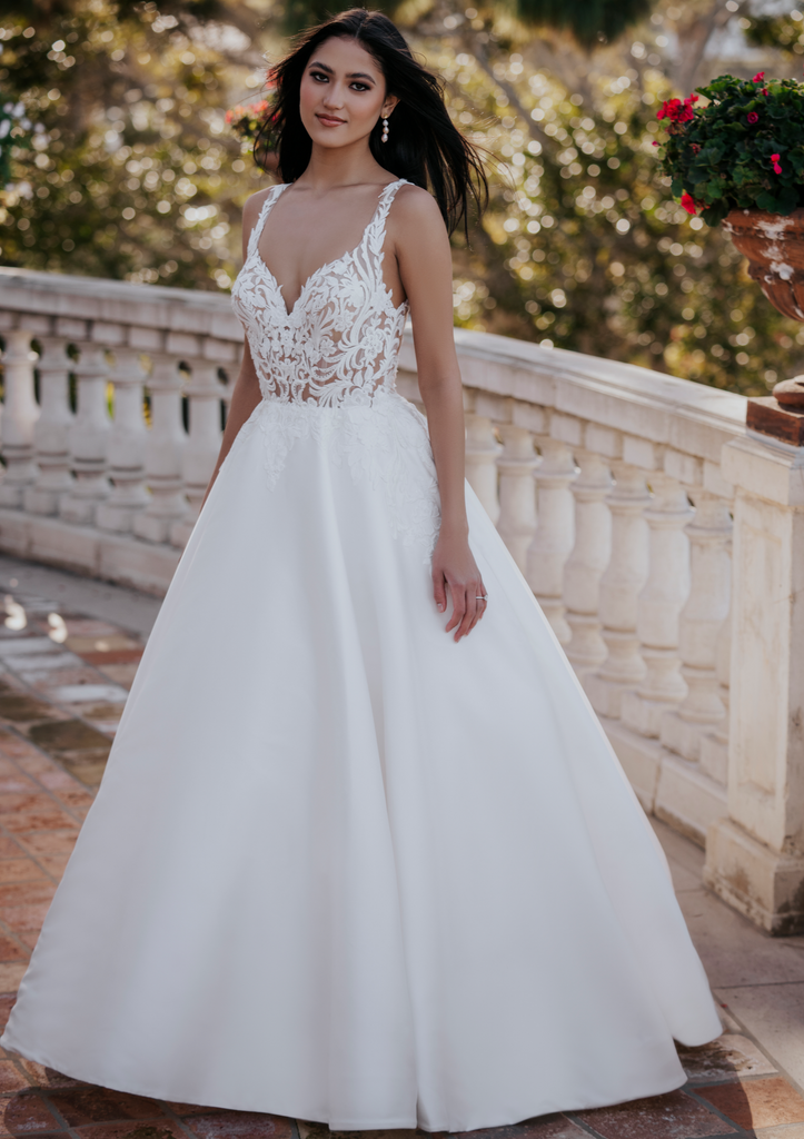 The wedding shoppe on grand hotsell