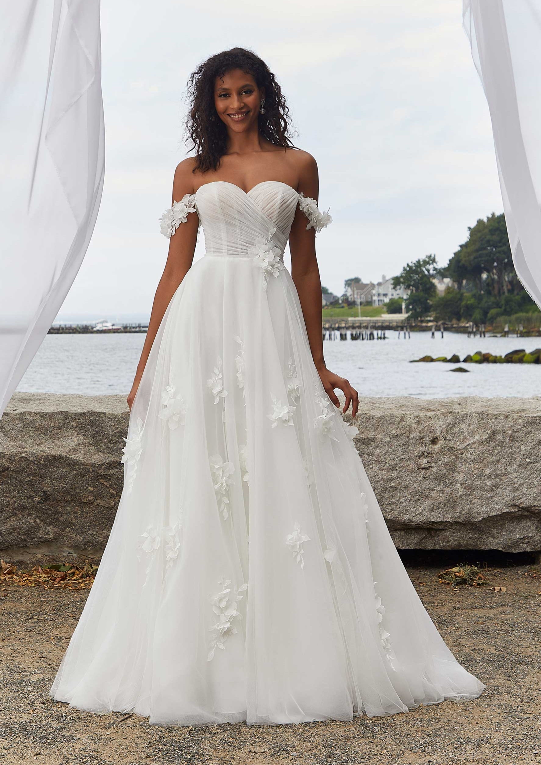 wedding dress white Andrea & Leo Couture WL025 A-line Short with Chocker Off / 2 Turn heads on your big day with the Rachel Allan RB2213 bridal gown Morilee Nalani Wedding Dress |