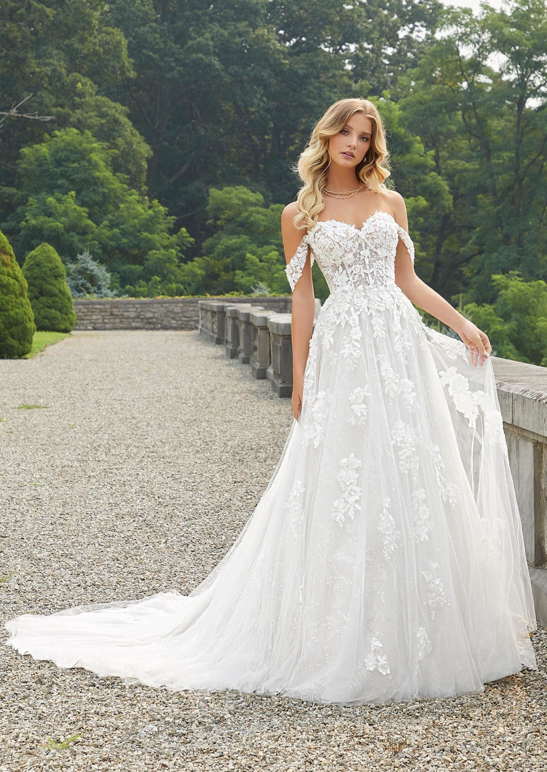 Sweetheart neckline off the shoulder wedding dress clearance