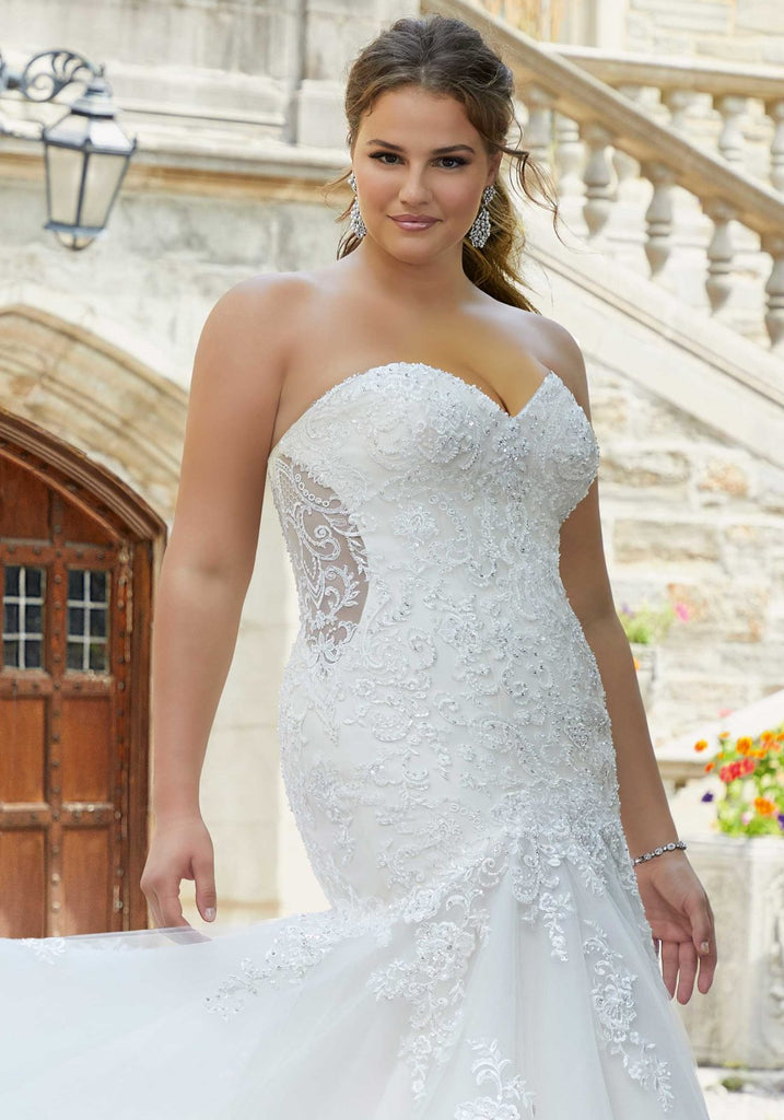 Classic Hand cut Lace Mermaid Bridal Dress - LL937B – LILI'S