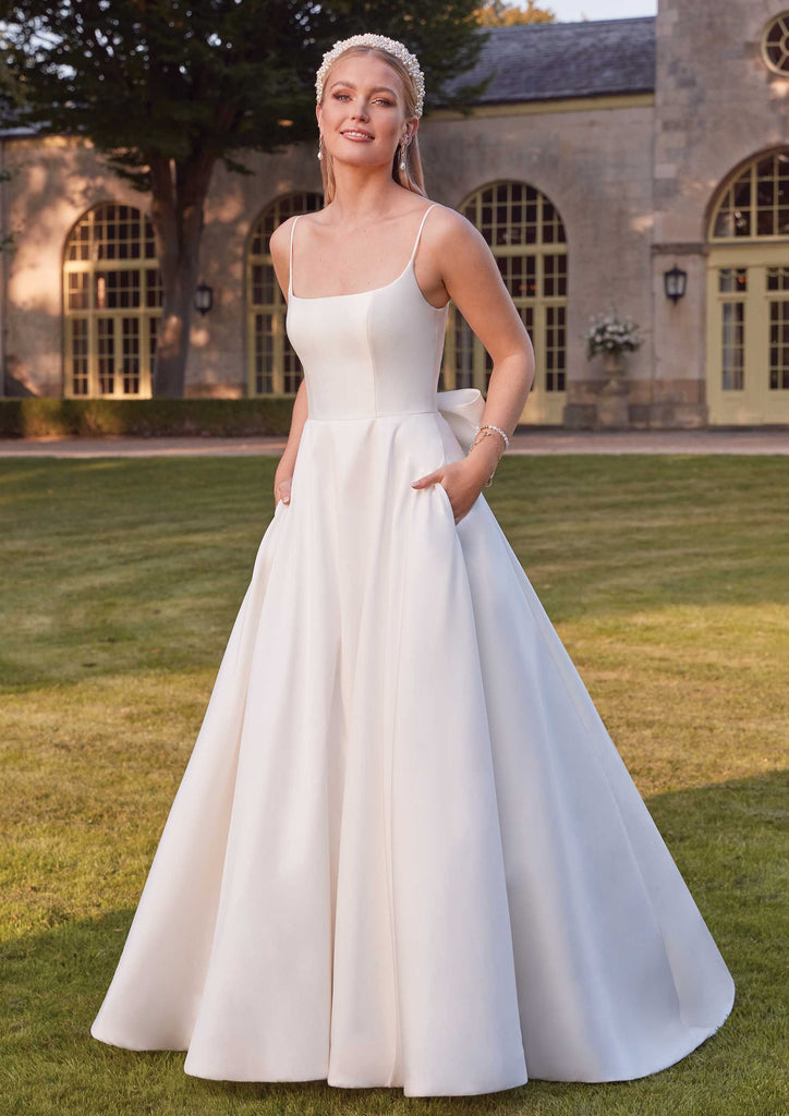 大幅お値下げ【美品•クリーニング済】WEDDING DRESS s-l1200.jpg