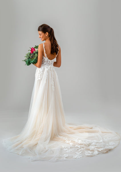 Kennedy Blue Bethany Wedding Dress | The Wedding Shoppe Kennedy Blue Bethany Wedding Dress | The Wedding Shoppe