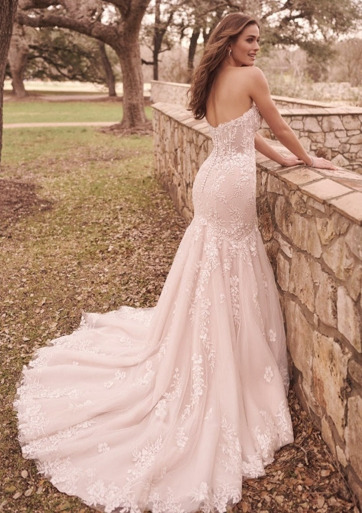 Maggie Sottero Lennon Wedding Dress – Wedding Shoppe